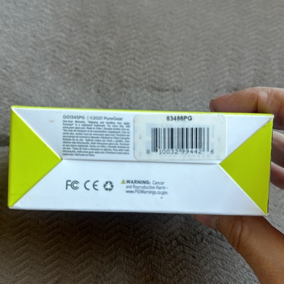 Pure gear fast wireless charging pad - Picture 5 of 5